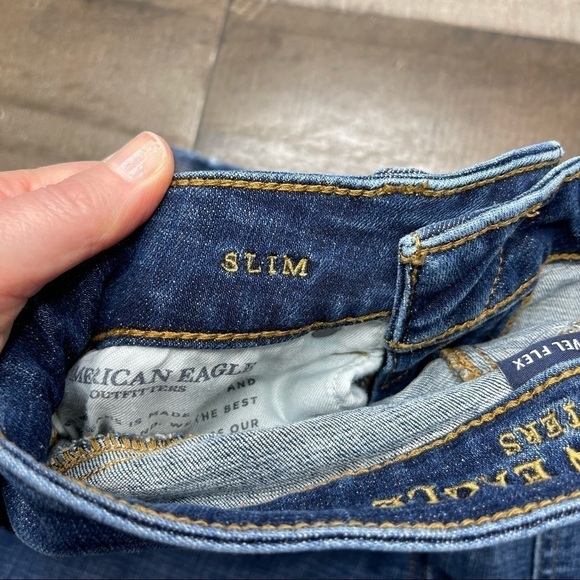 American Eagle Distressed Slim Jean size 28 x 30 - Picture 9 of 10